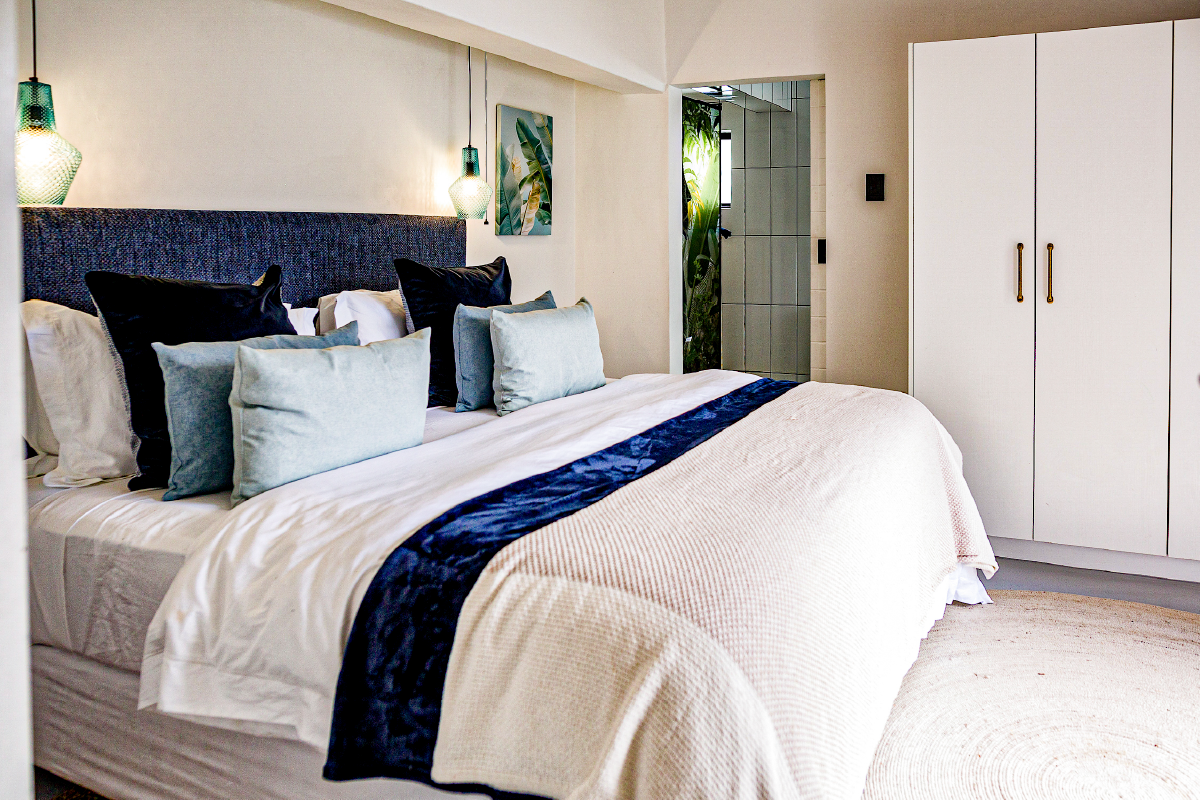 self catering holiday home near Hermanus bedroom